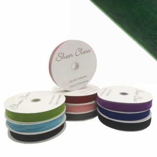 VELVET RIBBON WITH SEWN EDGE 25mm X 20metres Green - 012111