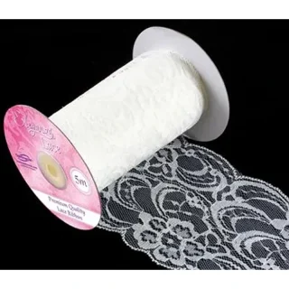 Eleganza Wide Lace Pattern No.358 95mm x 5m Ivory - 026466